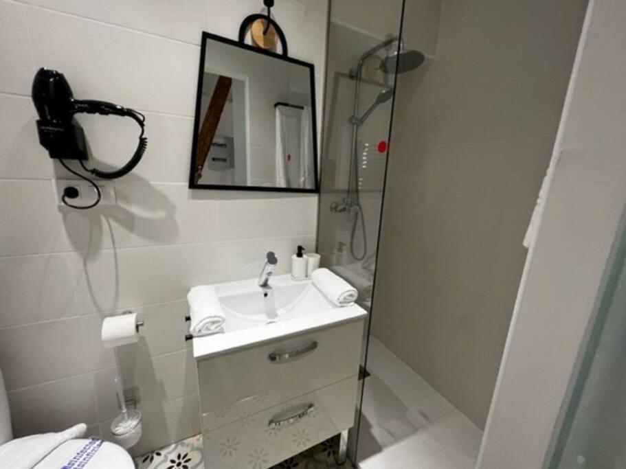 1B-Precioso Apartamento En Pleno Centro. A Estreno 阿尔卡扎德三涓 外观 照片